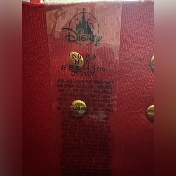 ❌❌SOLD❌❌ Disney Winnie the Pooh Women’s Rain Boots - Size 8/39 - Picture 7 of 8